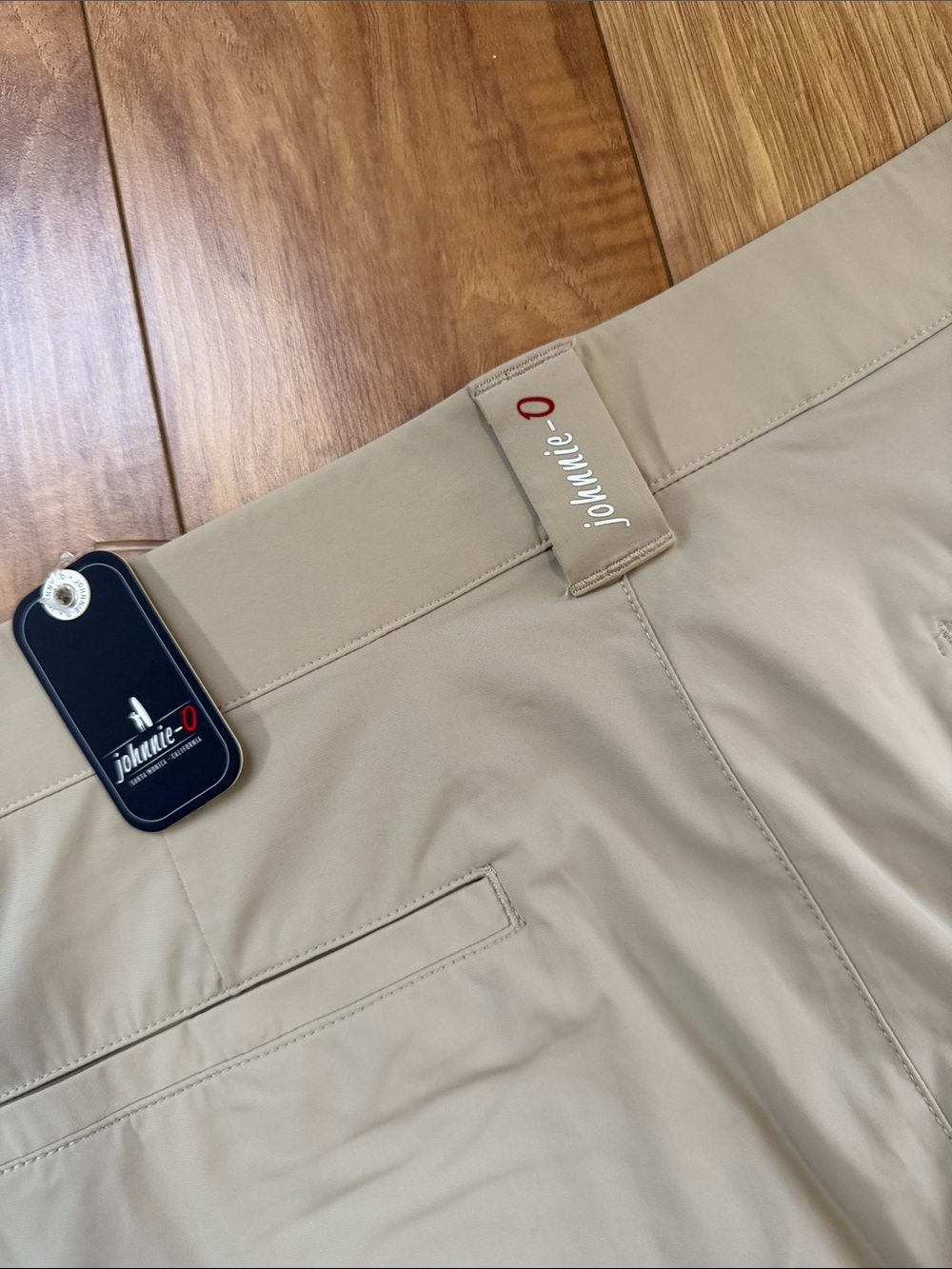 johnnie-O Men's Flat-Front Shorts - Khaki - Picture 5 of 6